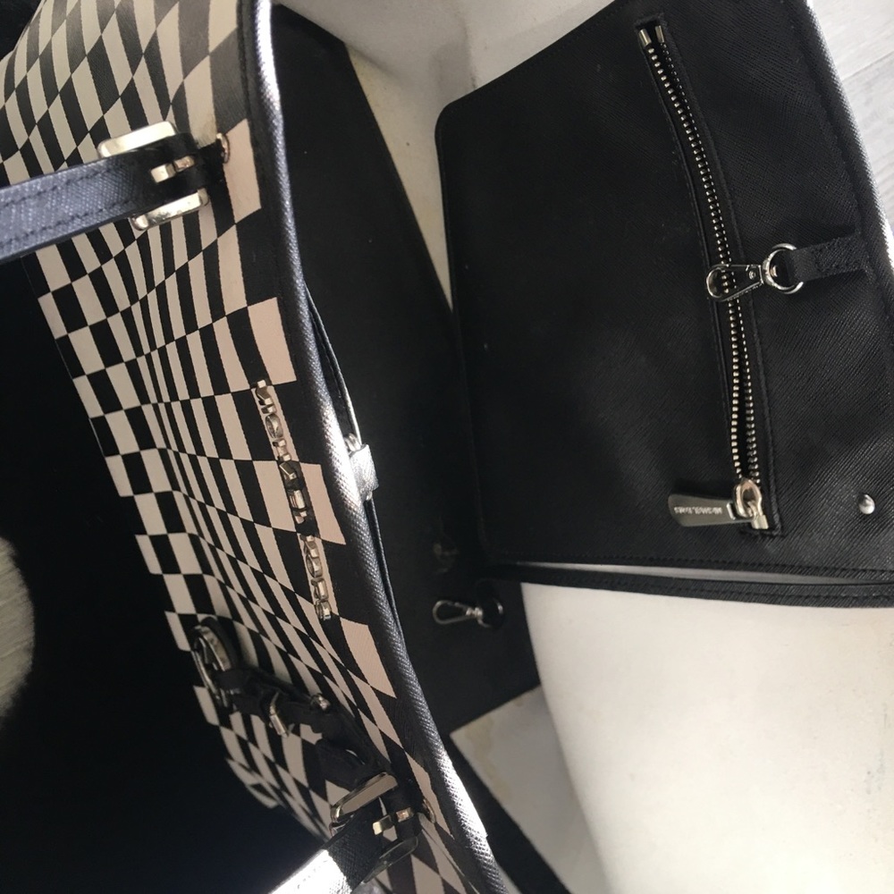 Checker Michael kors tote - Picture 4 of 5